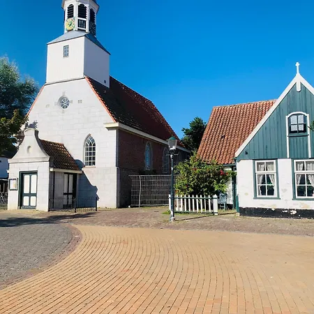 Balsemien Logies Konukevi De Koog (Texel)